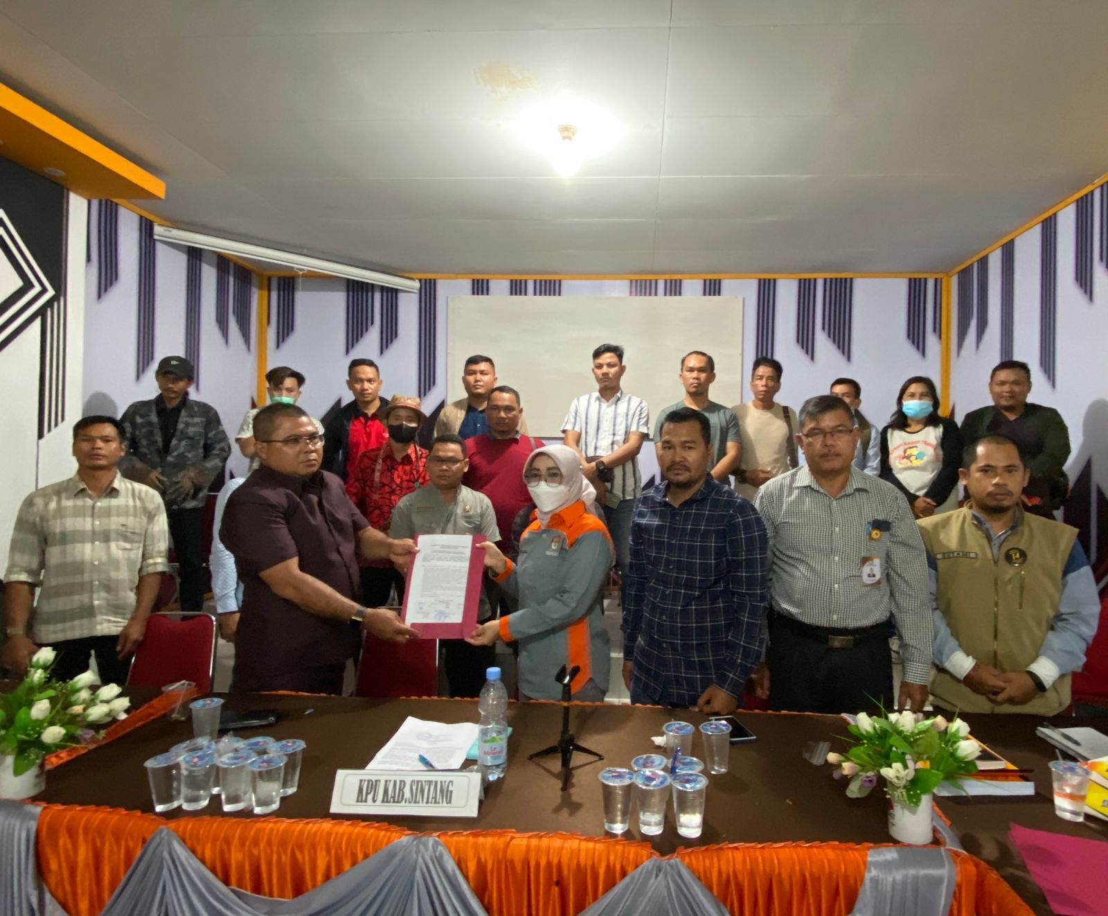 Pengawasan Melekat Aksi Demo Keberatan atas berkurangnya Kursi DPRD Dapil Serawai-Ambalau