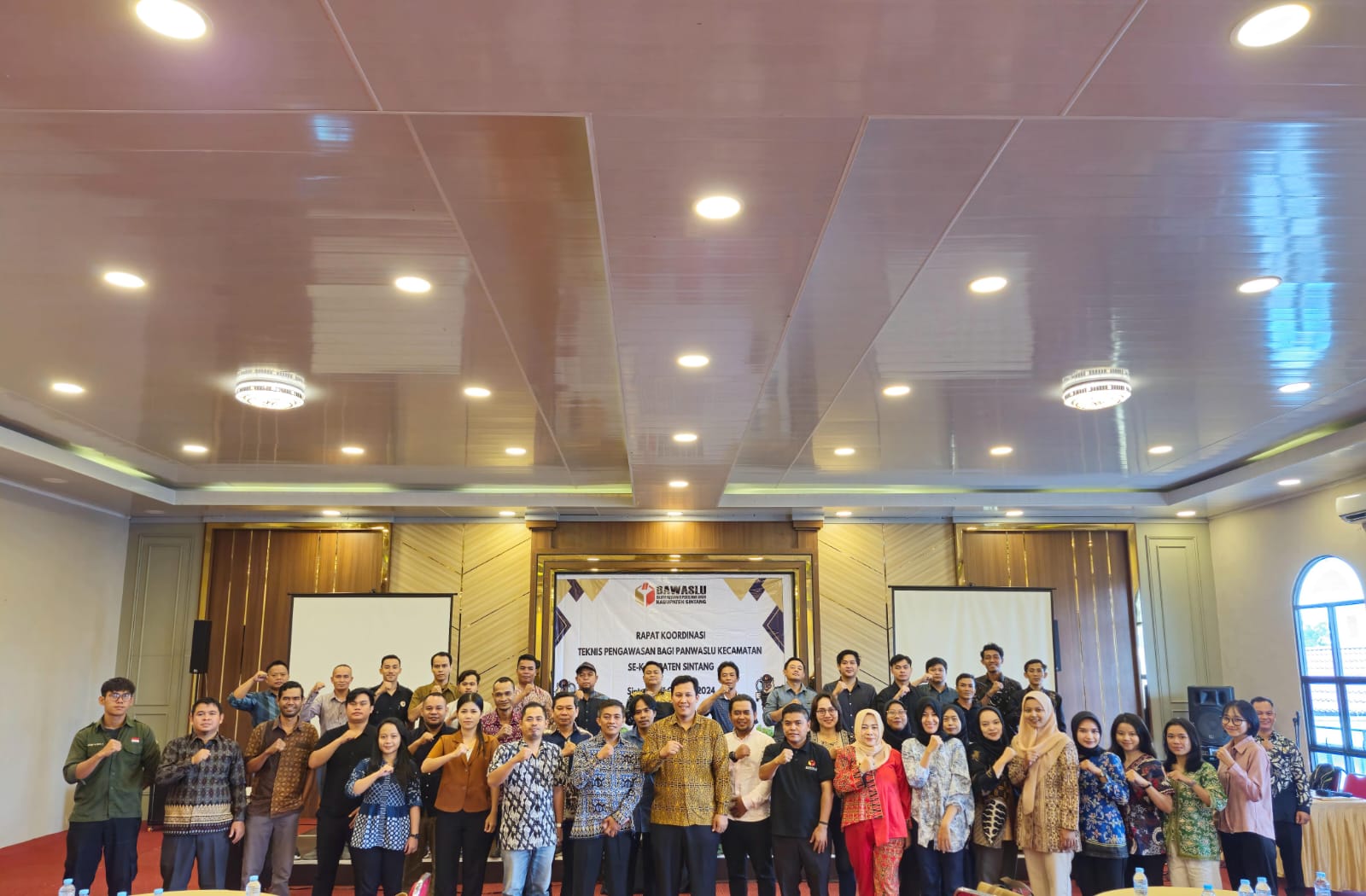 Rakor Teknis Pengawasan untuk Panwaslu Kecamatan Se-Kabupaten Sintang 