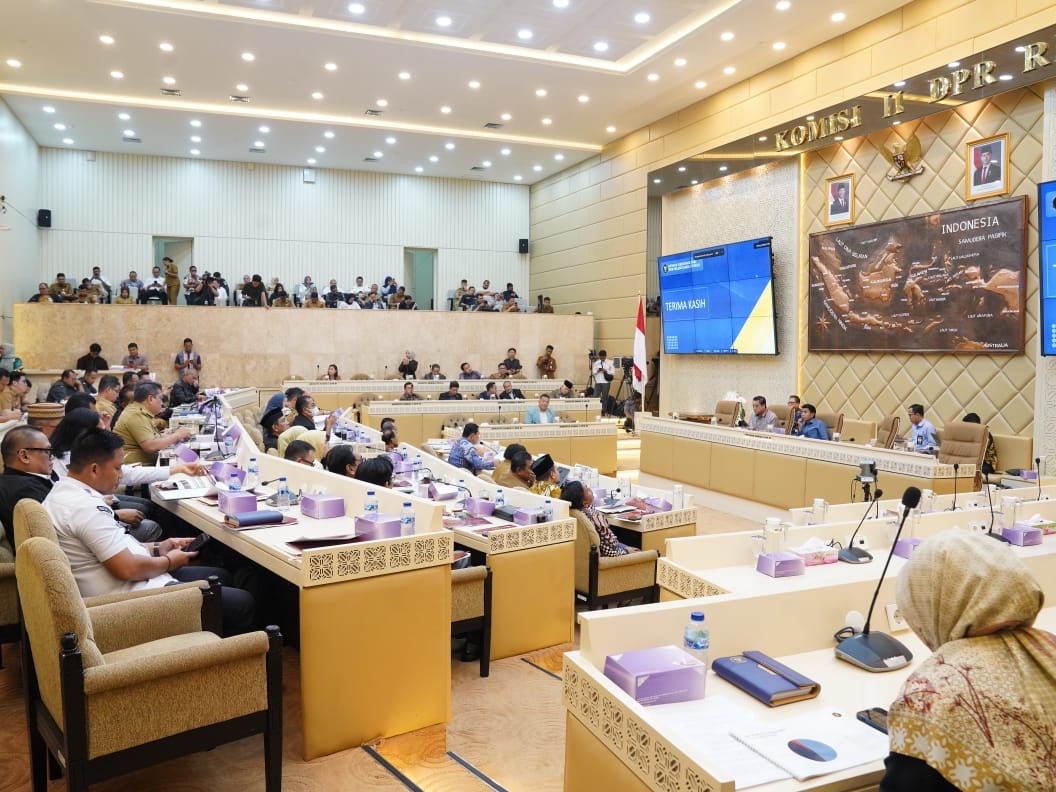 Bawaslu hadiri Rapat Dengar Pendapat (RDP) Komisi II DPR bersama stakeholder terkait di Jakarta, Senin, (14/7/2025)/Foto: Publikasi dan Pemberitaan Bawaslu