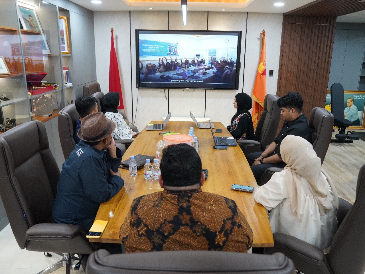 Ketua Bawaslu Rahmat Bagja saat menerima audiensi dari Institut Hijau Indonesia (IHI) di Gedung Bawaslu, Senin (22/7/2025)/Foto: Publikasi dan Pemberitaan Bawaslu