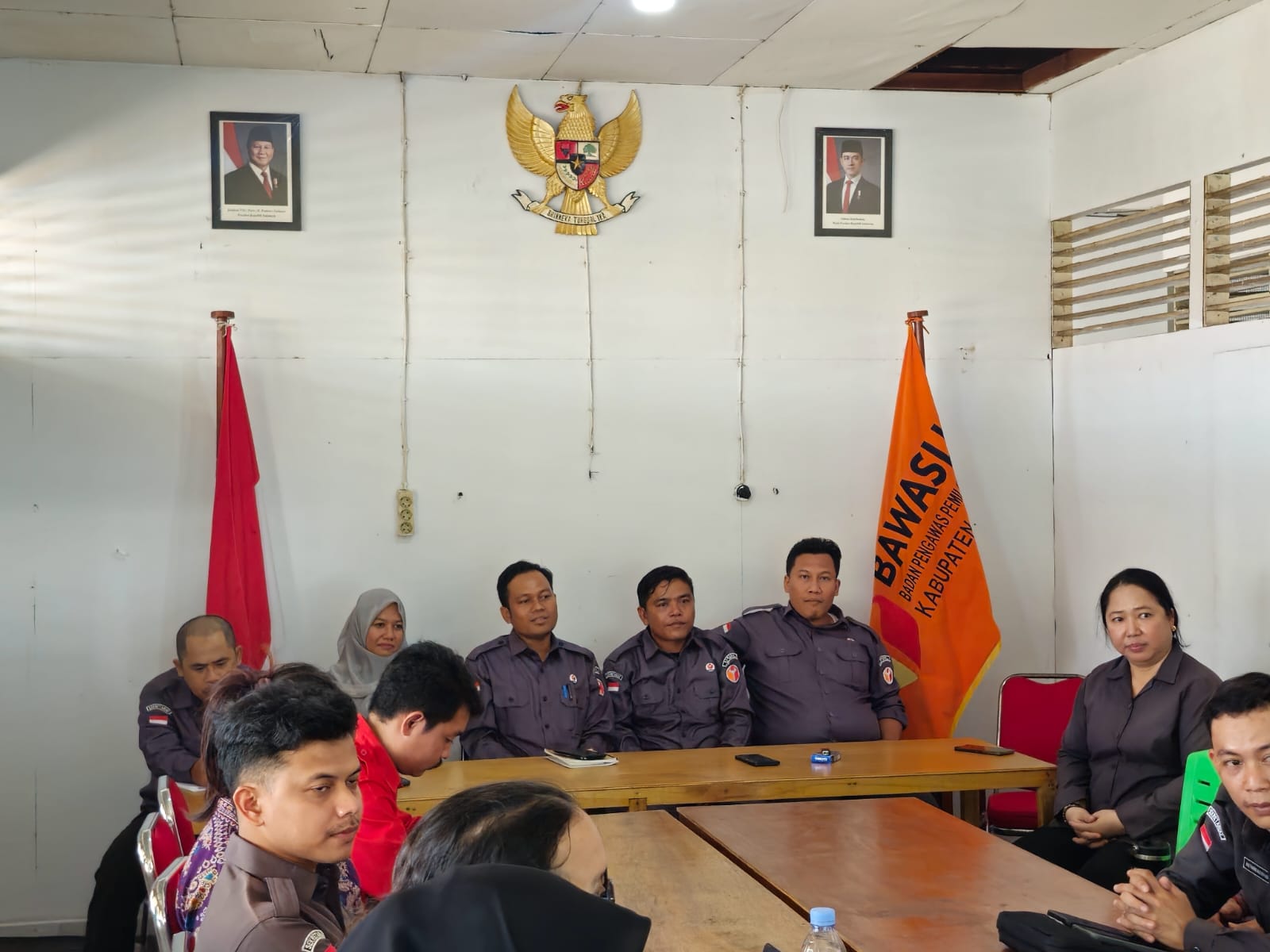 Maksimalkan Pengawasan PDPB, Bawaslu Sintang Gelar Rapat Internal