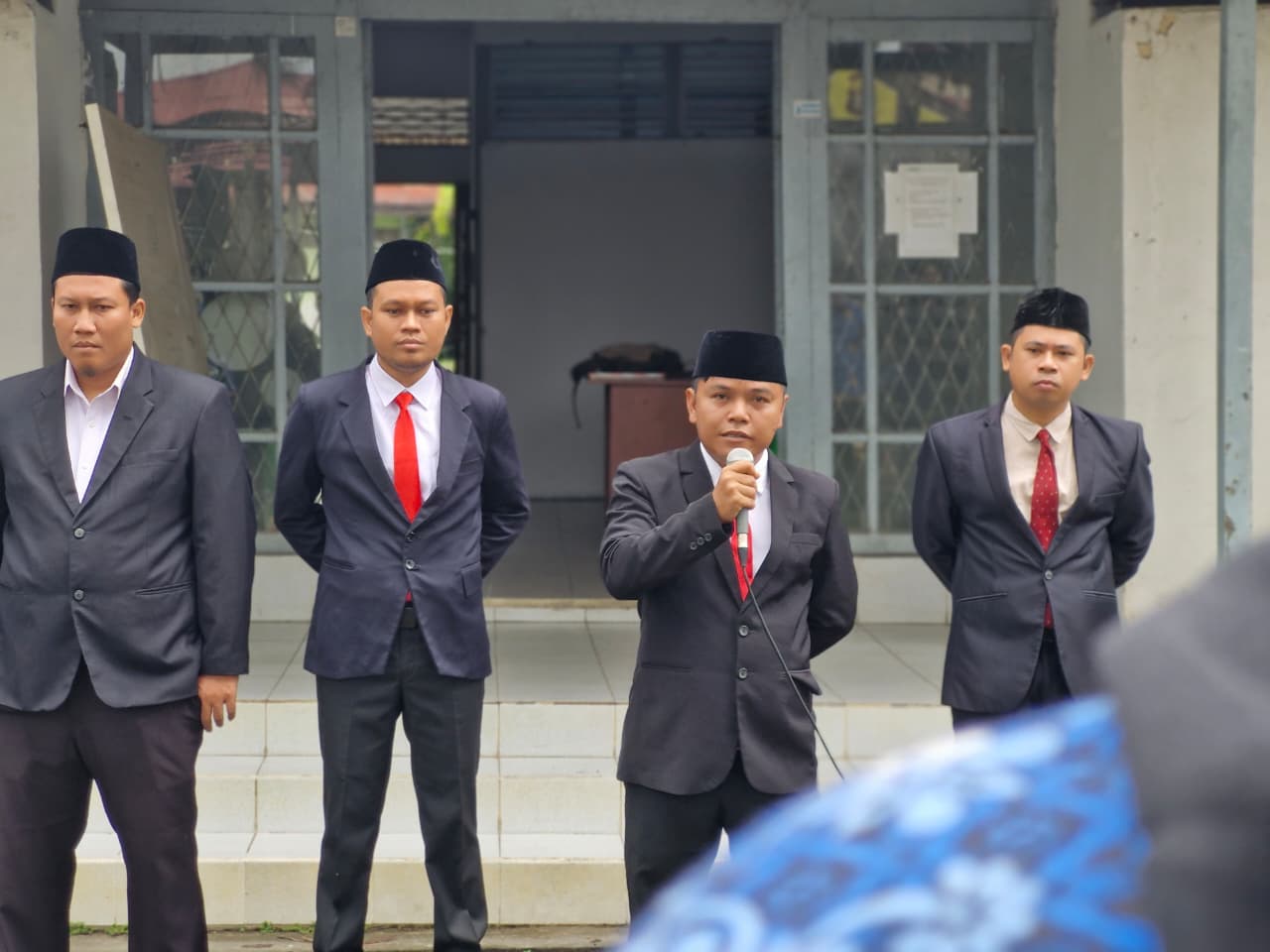 Perkuat Semangat Gotong Royong, Bawaslu Sintang Peringati Hari Kesaktian Pancasila