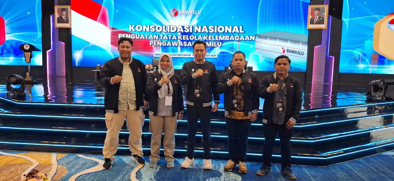 Ketua dan Anggota Bawaslu Kabupaten Sintang Hadiri Konsolidasi Nasional 2025 di Jakarta