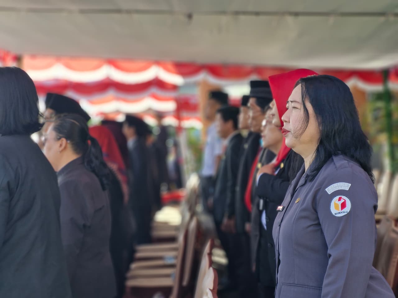 Kepala Sekretariat Bawaslu Sintang Ikuti Upacara Hari Berkabung Daerah Kalimantan Barat