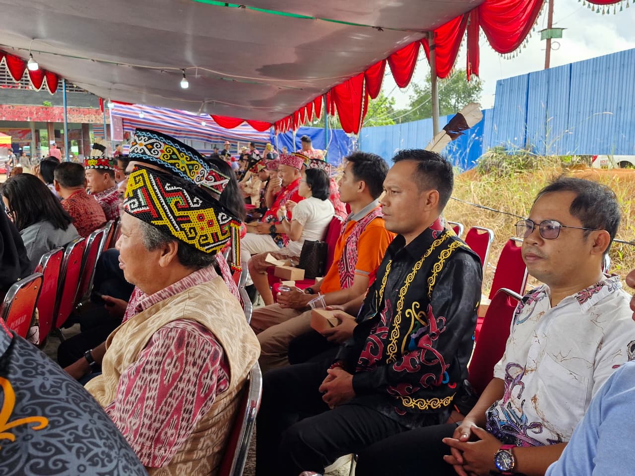 Bawaslu Kabupaten Sintang Hadiri Pembukaan Pekan Gawai Dayak Ke-XIII Tahun 2026