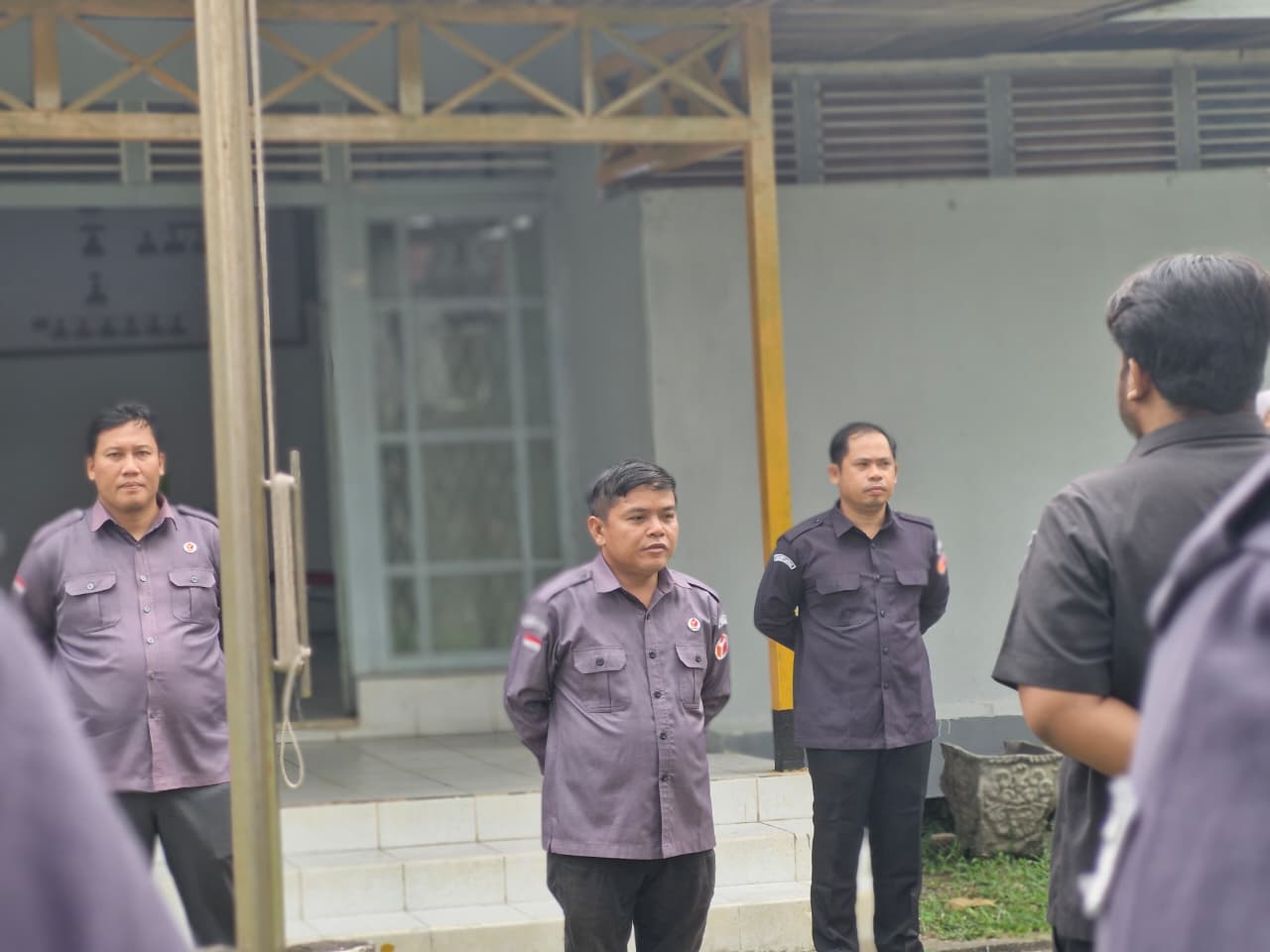 Apel Senin Bawaslu Kabupaten Sintang, Aloysius Kusnadi Tekankan Persiapan Konsolidasi Demokrasi dan Uji Petik PDPB Tahun 2026