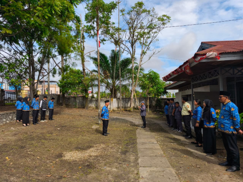 Bawaslu Sintang Gelar Upacara Peringatan Hari Sumpah Pemuda, Kobarkan Semangat Persatuan dan Pengawasan Demokrasi