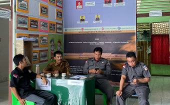 Agenda Rapat mengenai persiapan Simulasi PS dan Evaluasi hasil pengawasan Verifikasi Partai Politik serta Pengawasan SIPOL