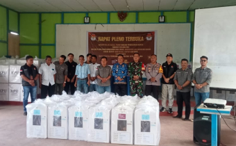 Stefanus Kardi Lakukan Monitoring Pleno Rekapitulasi Suara di Kecamatan Serawai