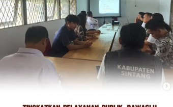 Tingkatkan Pelayanan Publik, Bawaslu Sintang Gelar Rapat Internal