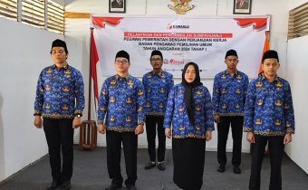 Resmi Dilantik PPPK, Bawaslu Sintang Mantapkan Komitmen Integritas dan Disiplin