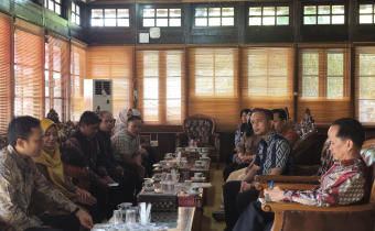 Bawaslu Kabupaten Sintang Laksanakan Audiensi dan Koordinasi dengan Bupati Sintang