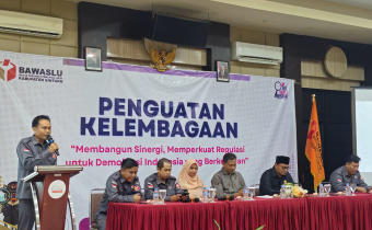 Ketua Bawaslu Sintang Stefanus Kardi