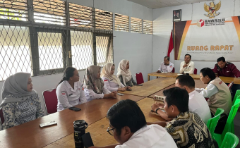 Tingkatkan Performa Media Sosial, Bawaslu Sintang Laksanakan Program RASI (Rabu Sinergi)