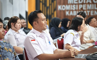 Bawaslu Kabupaten Sintang Hadiri Sosialisasi PKPU Nomor 3 Tahun 2025