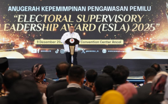 Ketua Bawaslu Rahmat Bagja dalam kegiatan Electoral Supervisory Leadership Award (ESLA) di Jakarta, Selasa (9/12/2025).