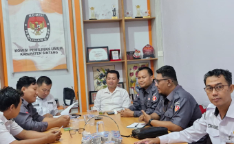 Bawaslu Kabupaten Sintang Lakukan Koordinasi dengan KPU Terkait Pemutakhiran Data Partai Politik Semester II