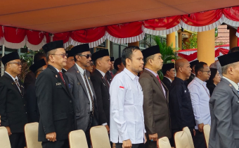 Ketua Bawaslu Sintang Hadiri Upacara Peringatan HUT ke-69 Pemerintah Provinsi Kalimantan Barat