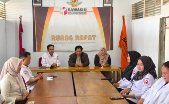 Rabu Sinergi, Bawaslu Kabupaten Sintang Bahas Evaluasi Kinerja dan Rencana Kerja