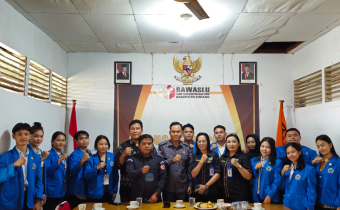 Bawaslu Sintang Apresiasi Dedikasi Mahasiswa Magang STKIP PK Sintang