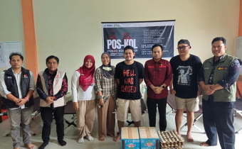 Bawaslu Sintang Sambangi POS-KOL Karhutla, Bantuan Kemanusiaan Jadi Awal Kolaborasi Demokrasi