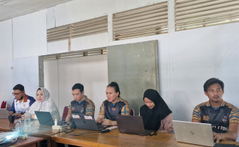 Perkuat Evaluasi dan Perencanaan, Bawaslu Sintang Gelar Rapat Rabu Sinergi