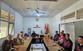 Perkuat Kompetensi ASN, Jajaran Sekretariat Bawaslu Sintang Ikuti Sosialisasi Penyusunan SKP
