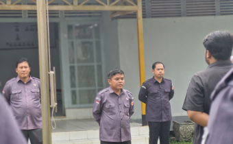 Apel Senin Bawaslu Kabupaten Sintang, Aloysius Kusnadi Tekankan Persiapan Konsolidasi Demokrasi dan Uji Petik PDPB Tahun 2026