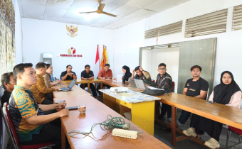 Bawaslu Sintang Bahas Kajian Hukum MoU/PKS dan Evaluasi Pengelolaan JDIH Demi Perkuat Aspek Legalitas Kelembagaan